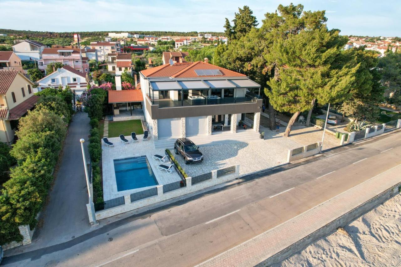 Apartments Maris Sveti Filip i Jakov Exterior photo